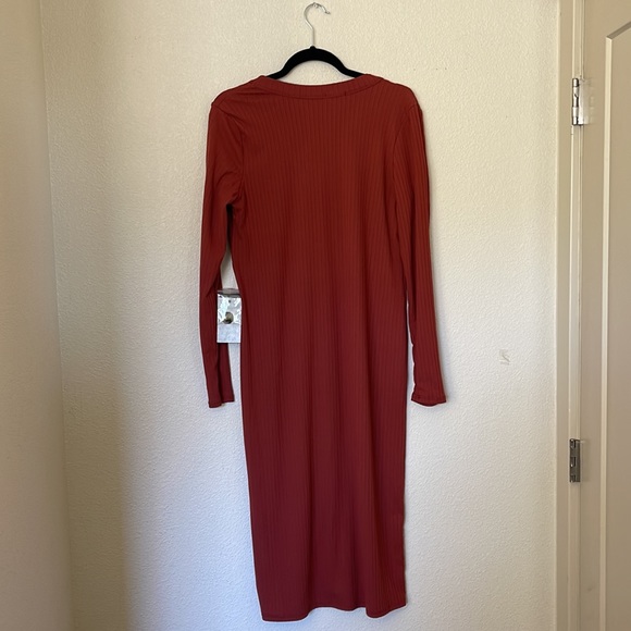 Brick 🧱 Colored NWT Ribbed button down Cardigan Dress Size M - Picture 6 of 8